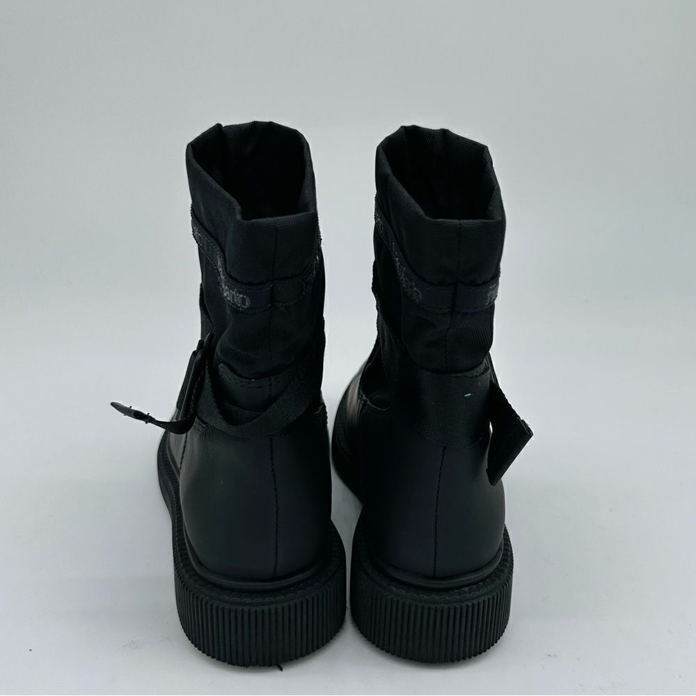 Franco Sarto

Jan Boot - Picture 5 of 10